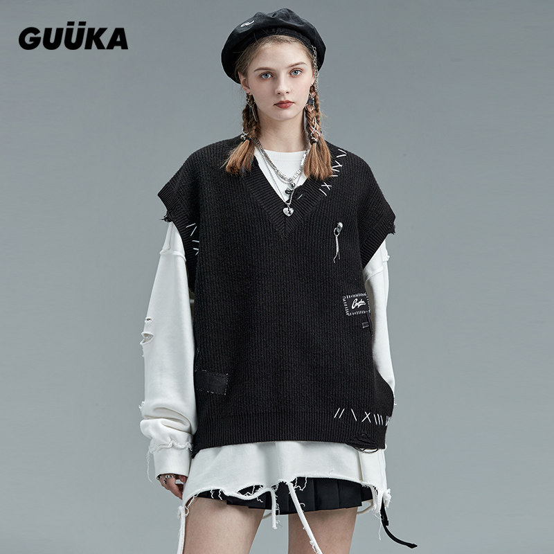 袁一琦王源同款GUUKA美式重工贴布V领个性针织马甲破洞情侣毛衣潮