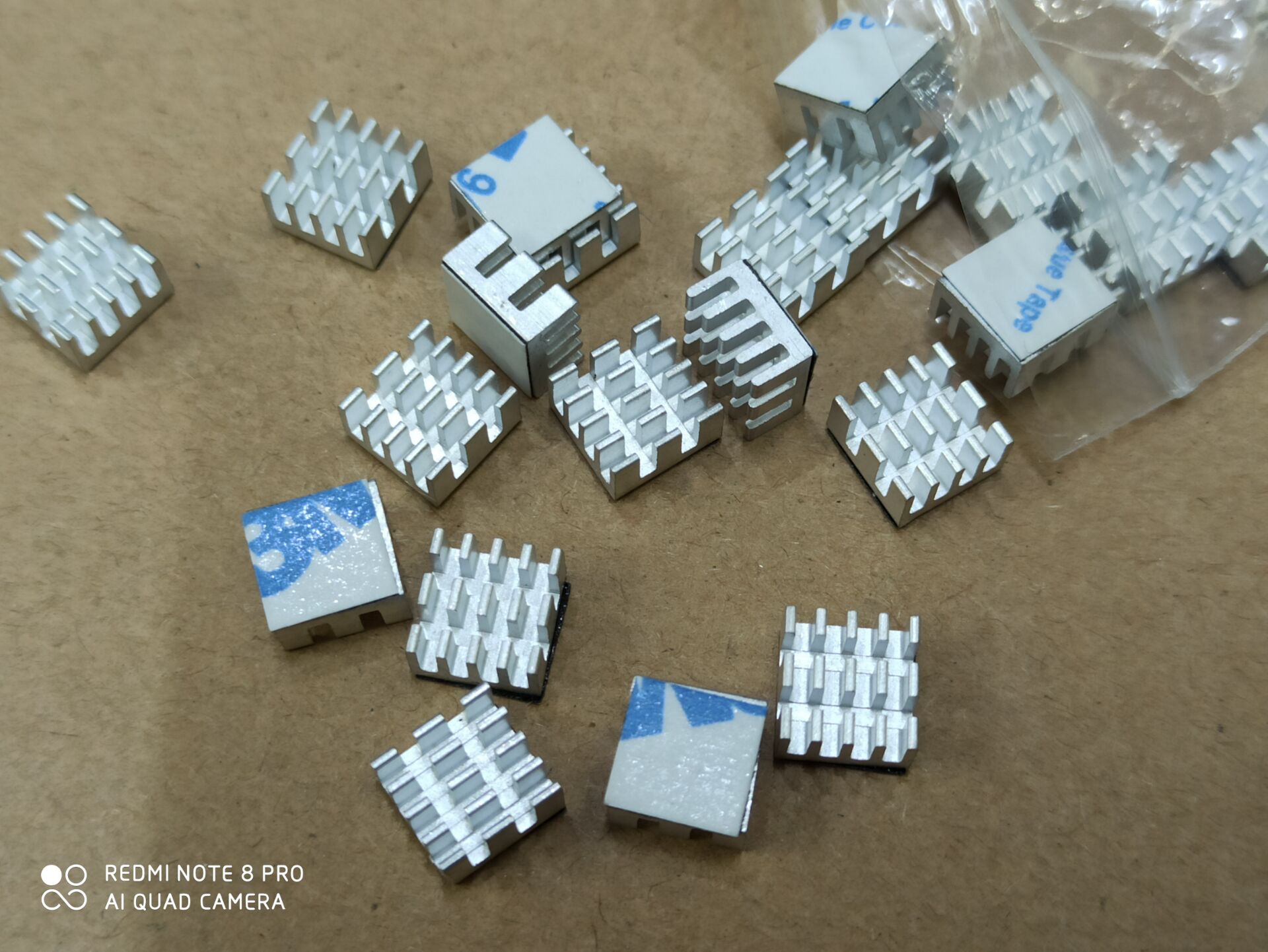 散热器 价 专业用在 SAA7220 SAA7220P/B X SAA7220P/C  2个散热