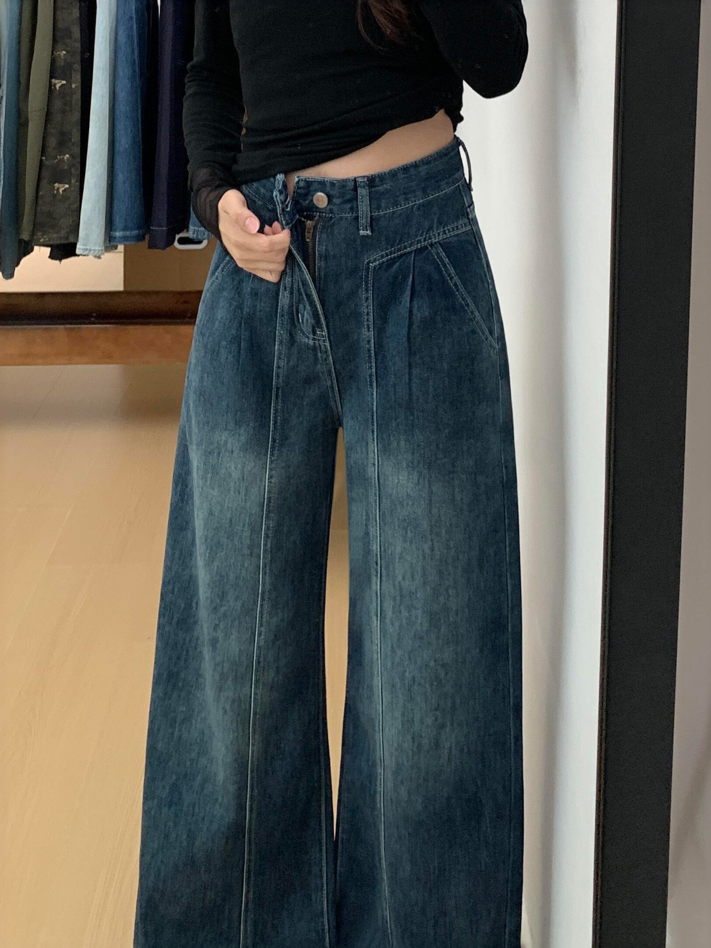 Retro blue straight leg jeans for women, autumn and winter, fleece lined, plus size, suitable for pear-shaped figures, high waist, loose, slimming, wide leg pants