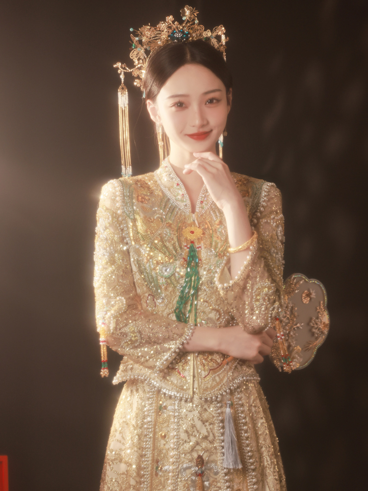 Advanced suhe traditional wedding dress for bride, champagne color, 2023 collection