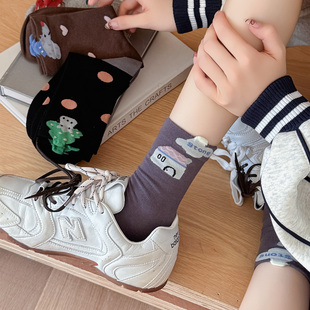 起步韩袜~秋冬新款袜子女可爱趣味卡通棉袜韩版无骨学院风中筒袜