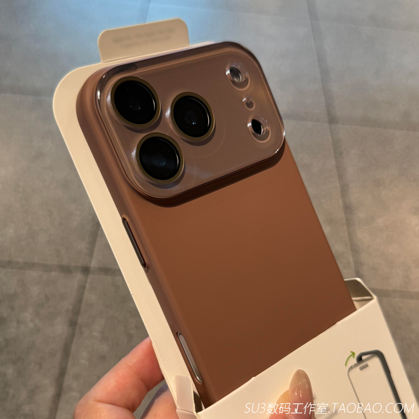 全包带水晶镜头膜适用苹果17pro手机壳17promax焦糖棕色iPhone16高级感plus小众15超薄14硬壳13独立按键12女