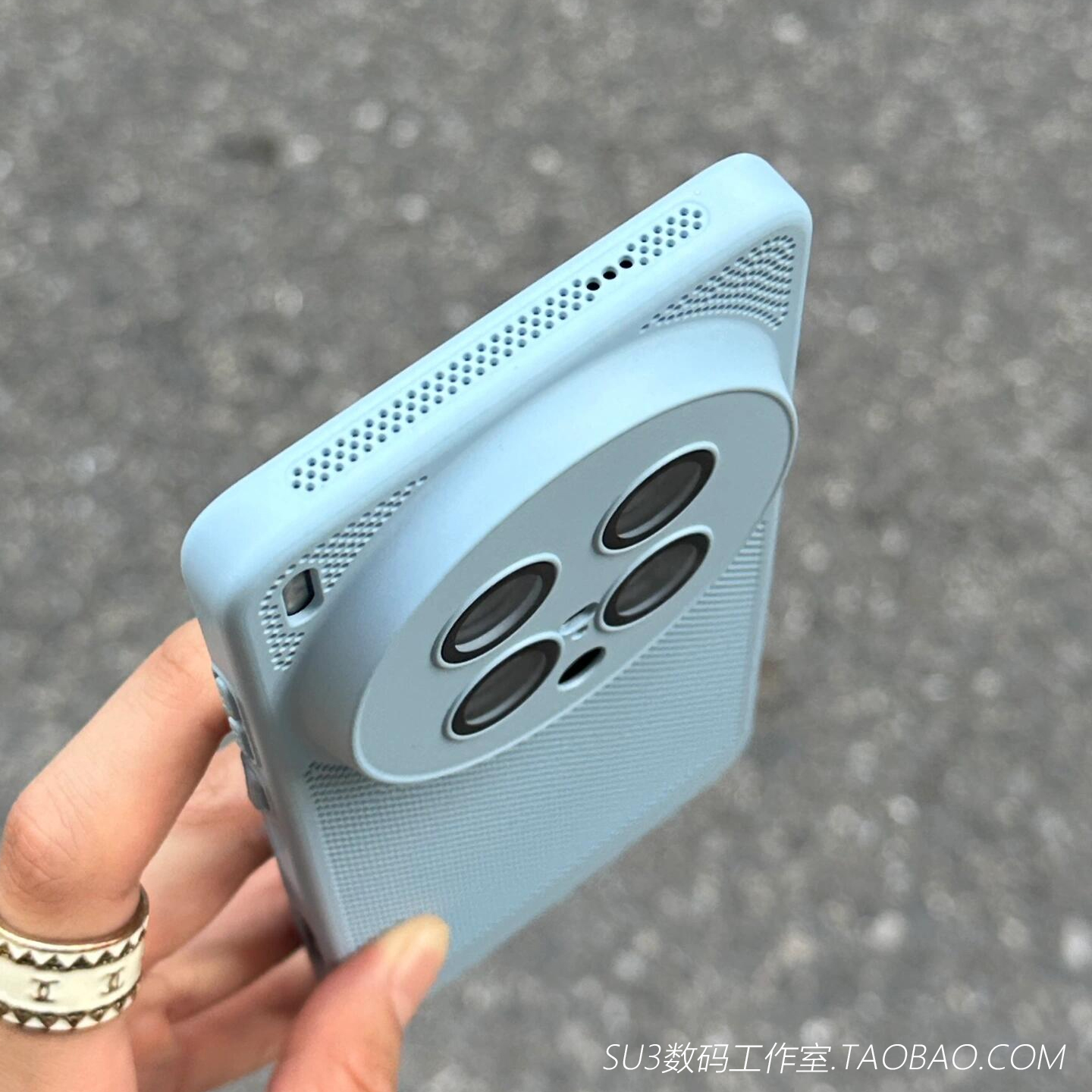 蓝色散热网孔蜂窝镂空自带镜头膜适用iPhone15苹果16pro手机壳max全包14plus超薄13mini硬壳12高级感16E防摔