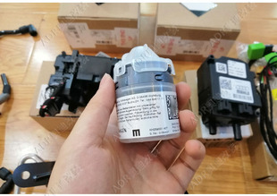 负离子香薰香水车内空气净化原装 19款 Q7香氛系统 奥迪A6LA7 C8A8