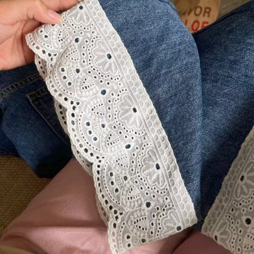 7.5厘米宽棉白刺绣蕾丝花边