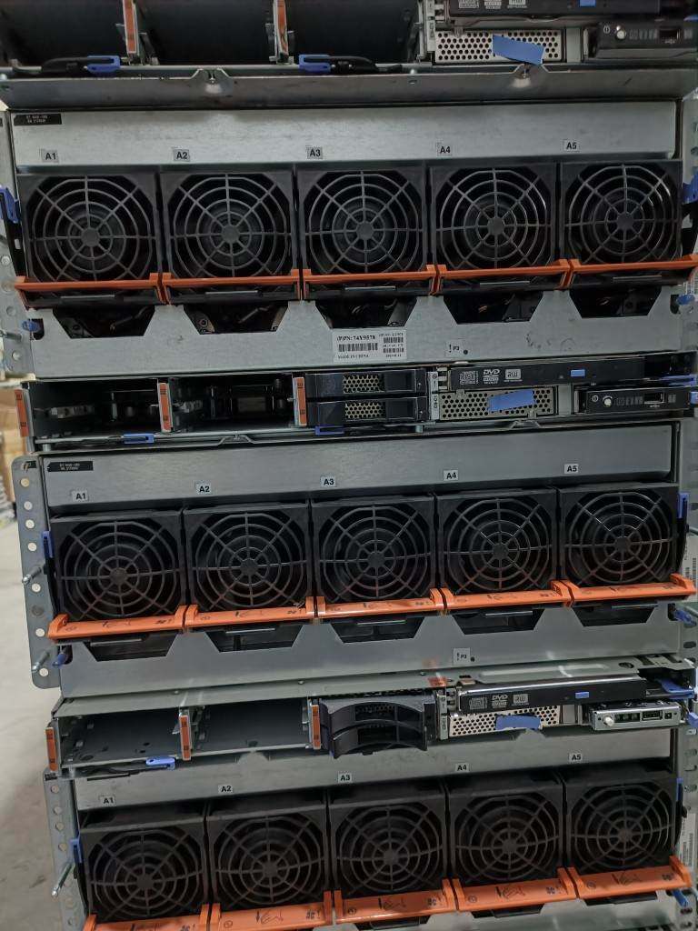 ibm p750 小型机 8408-e8d 可整机出售 32c 256g/2*300g/双电/pv