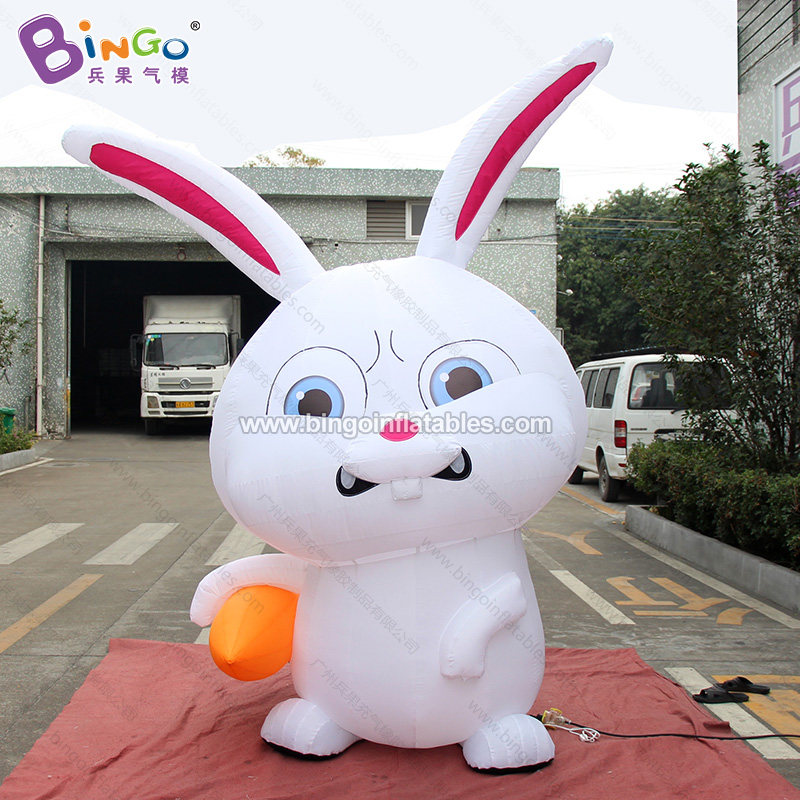 充气卡通抱萝卜兔子气模复活节商场游乐园幼儿园户外美陈装饰风机