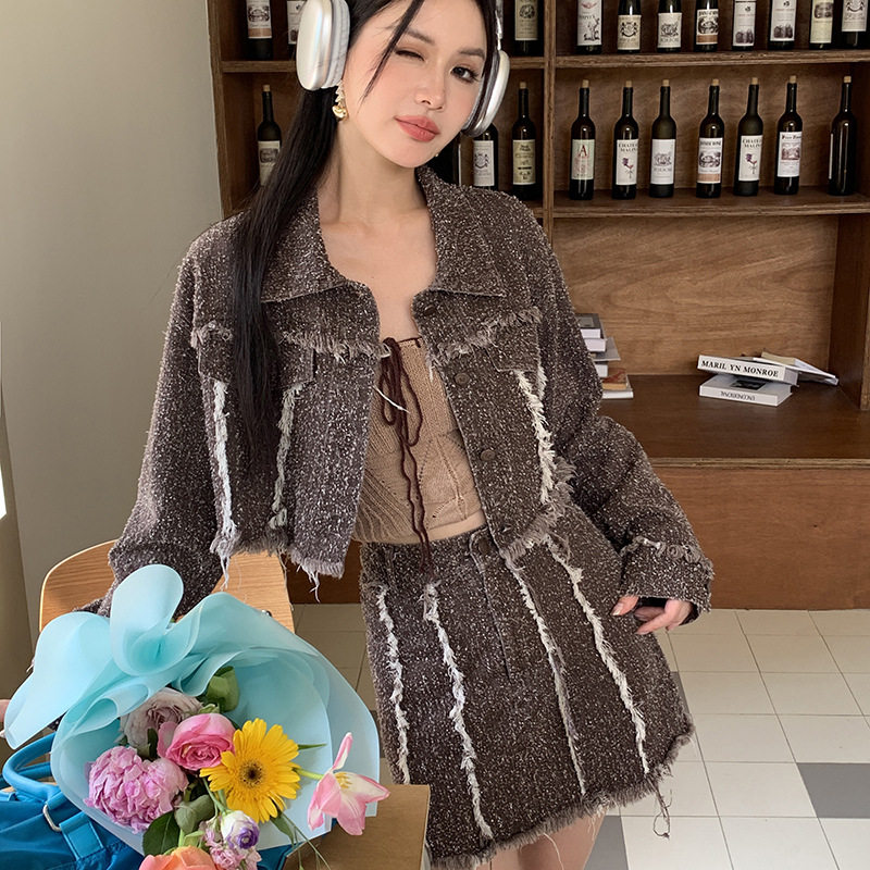 M0849时装面料短款西装外套小众设计感吊带裙短裙套装2024春装ins