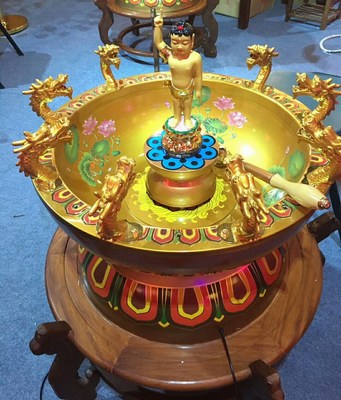 珐琅彩纯铜台湾浴佛节景泰蓝