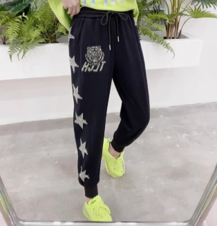 2022春季大码女装裤子休闲裤重工镶钻显瘦卫裤哈伦宽松显瘦胖妹妹