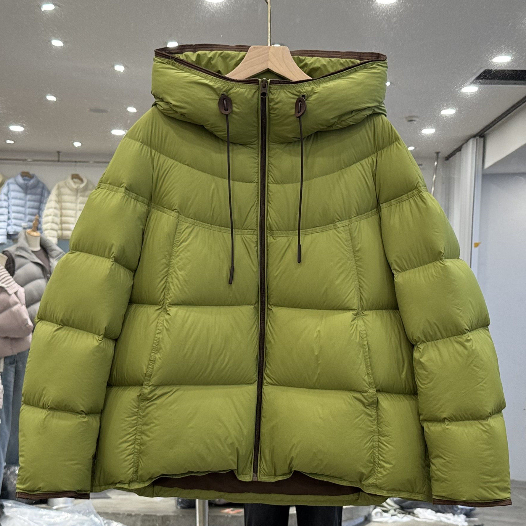 冬季时尚高级感宽松2025新款泡芙软糯90白鸭绒羽绒服气质外套女士,女装/女士精品,羽绒服,淘宝优惠券,粉丝福利购,淘宝优惠卷