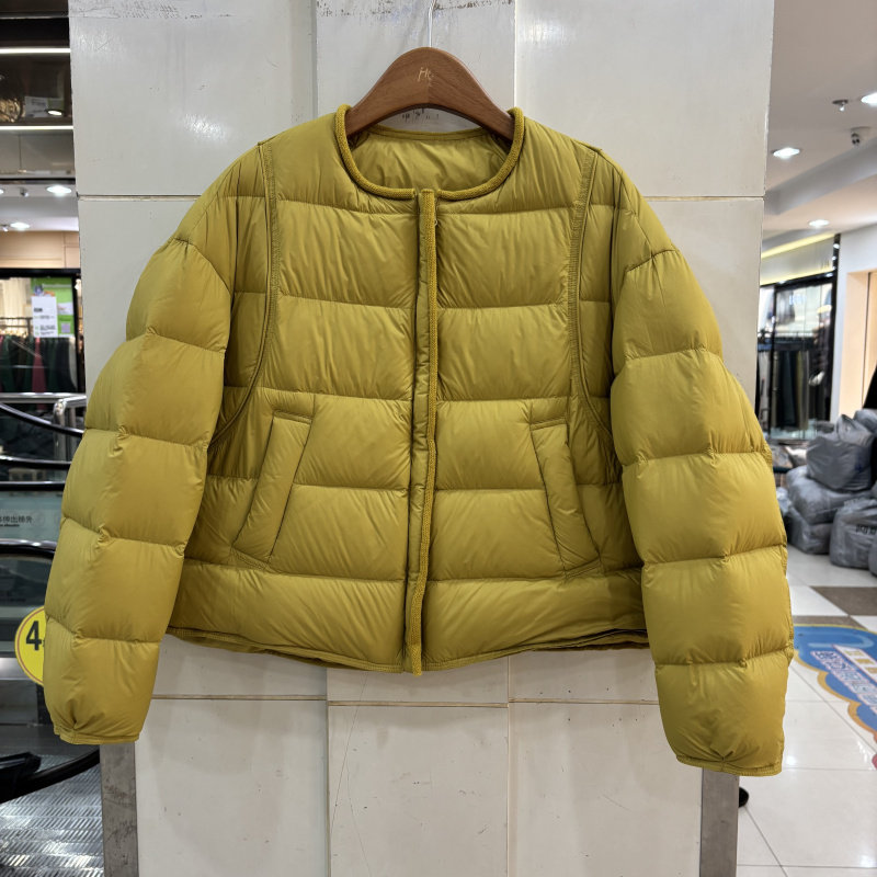 2025冬季新款文艺复古短款羽绒服女圆领拉链保暖显瘦百搭外套上衣,女装/女士精品,羽绒服,淘宝优惠券,粉丝福利购,淘宝优惠卷