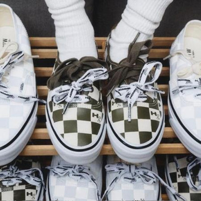 日本代购直邮VANS OTW AUTHENTIC 44 HommeGirls橡胶格帆布运动鞋