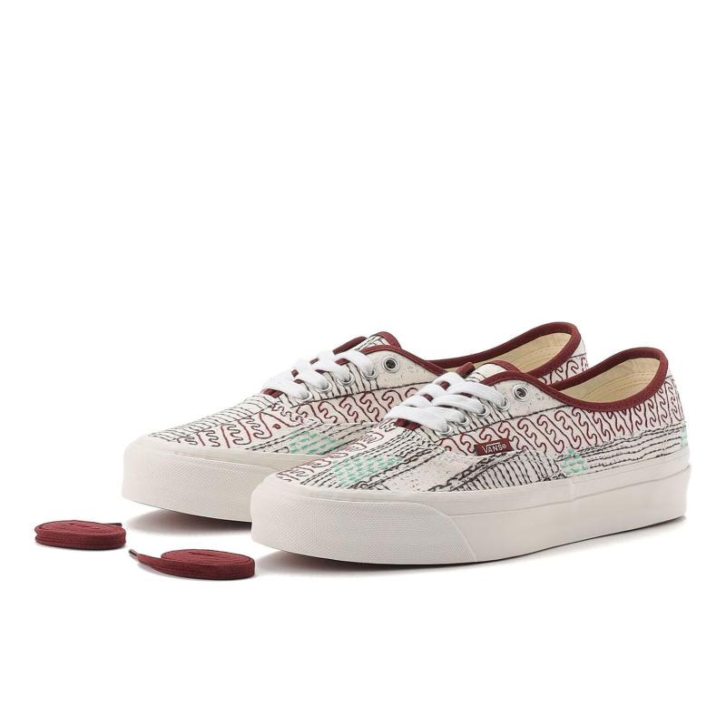 日本代购直邮Vans PREMIUM AUTHENTIC 44波斯地毯条纹休闲板鞋