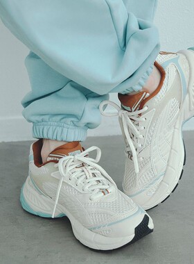 折扣日本代购直邮PUMA VELOPHASIS XX限定EMMI浅色复古运动鞋女款