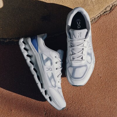 日本代购直邮On Cloudtilt Remix 1 M限定休闲透气城市运动鞋