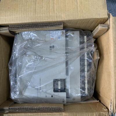 YASKAWA安川电机伺服驱动器SGDB-60ADM-P Y98