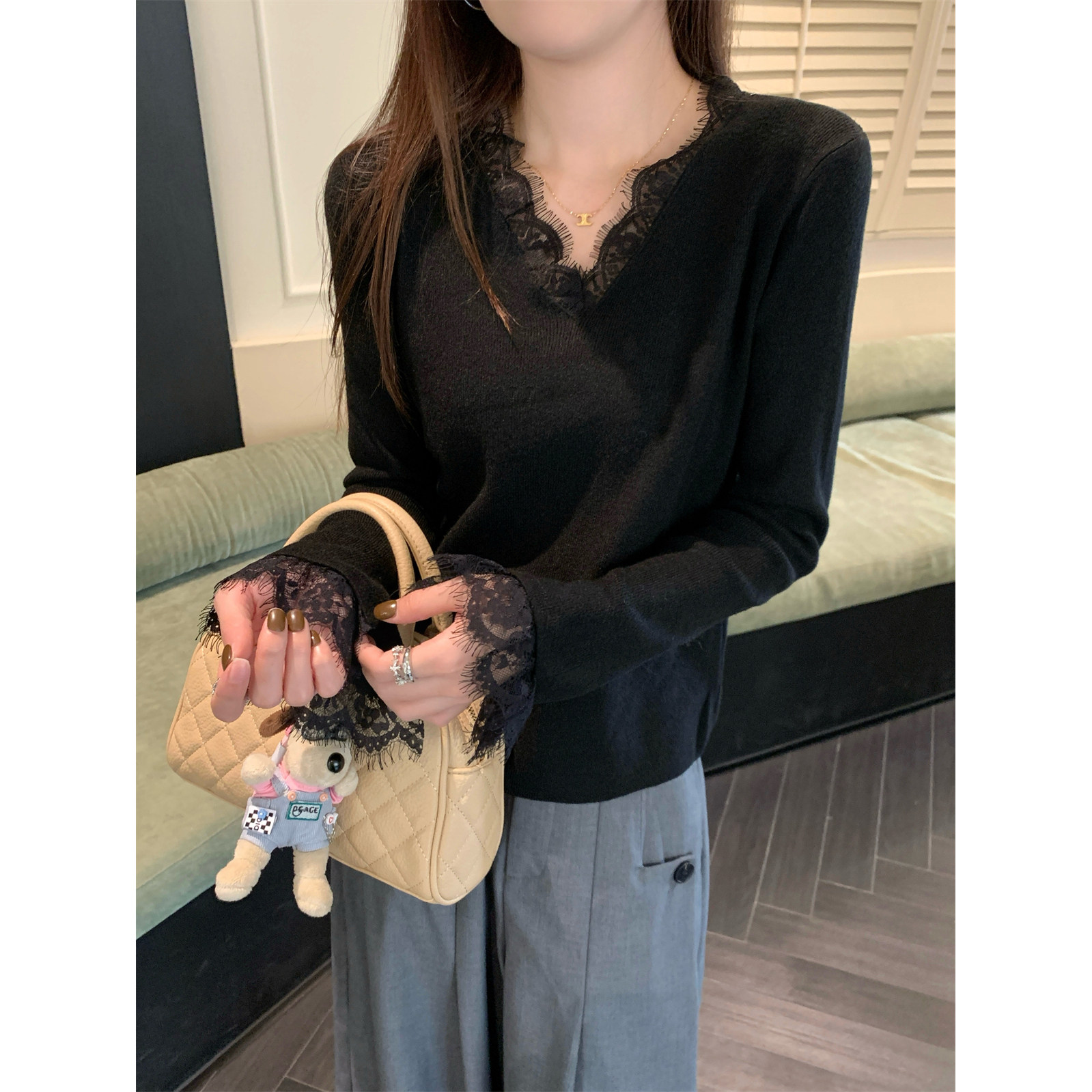 法式蕾丝边V领长袖针织衫毛衣女秋冬季内搭打底显瘦独特别致上衣,女装/女士精品,毛针织衫,淘宝优惠券,粉丝福利购,淘宝优惠卷