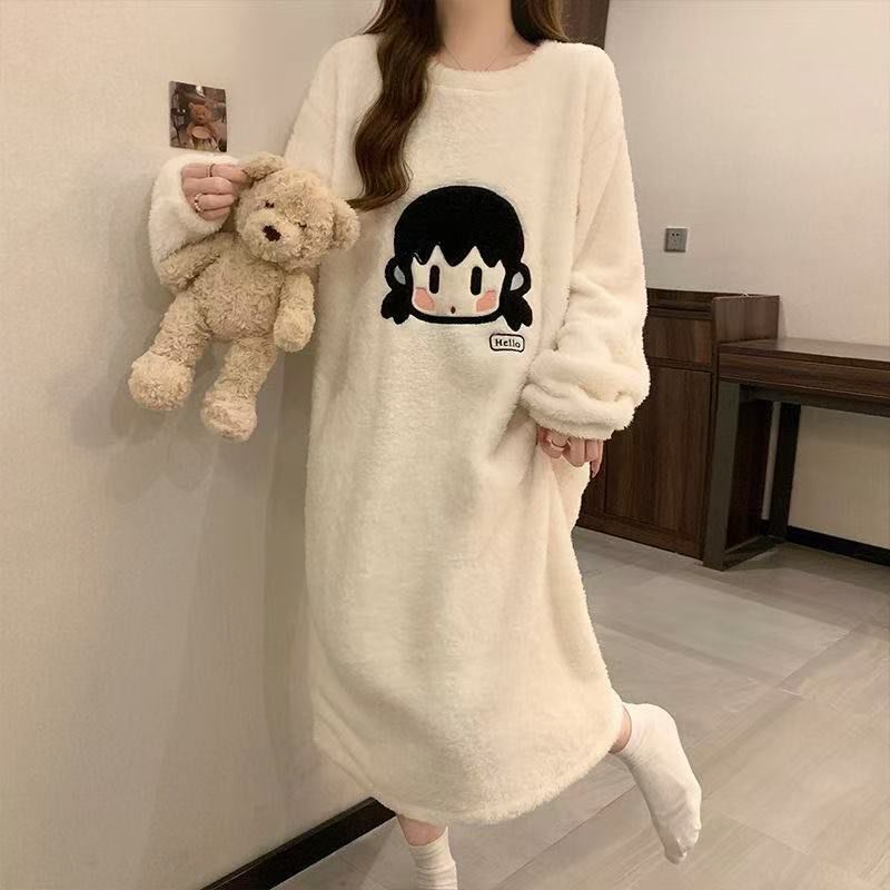 2025新款睡裙女秋冬季珊瑚绒中长款卡通甜美法兰绒保暖加厚连衣裙