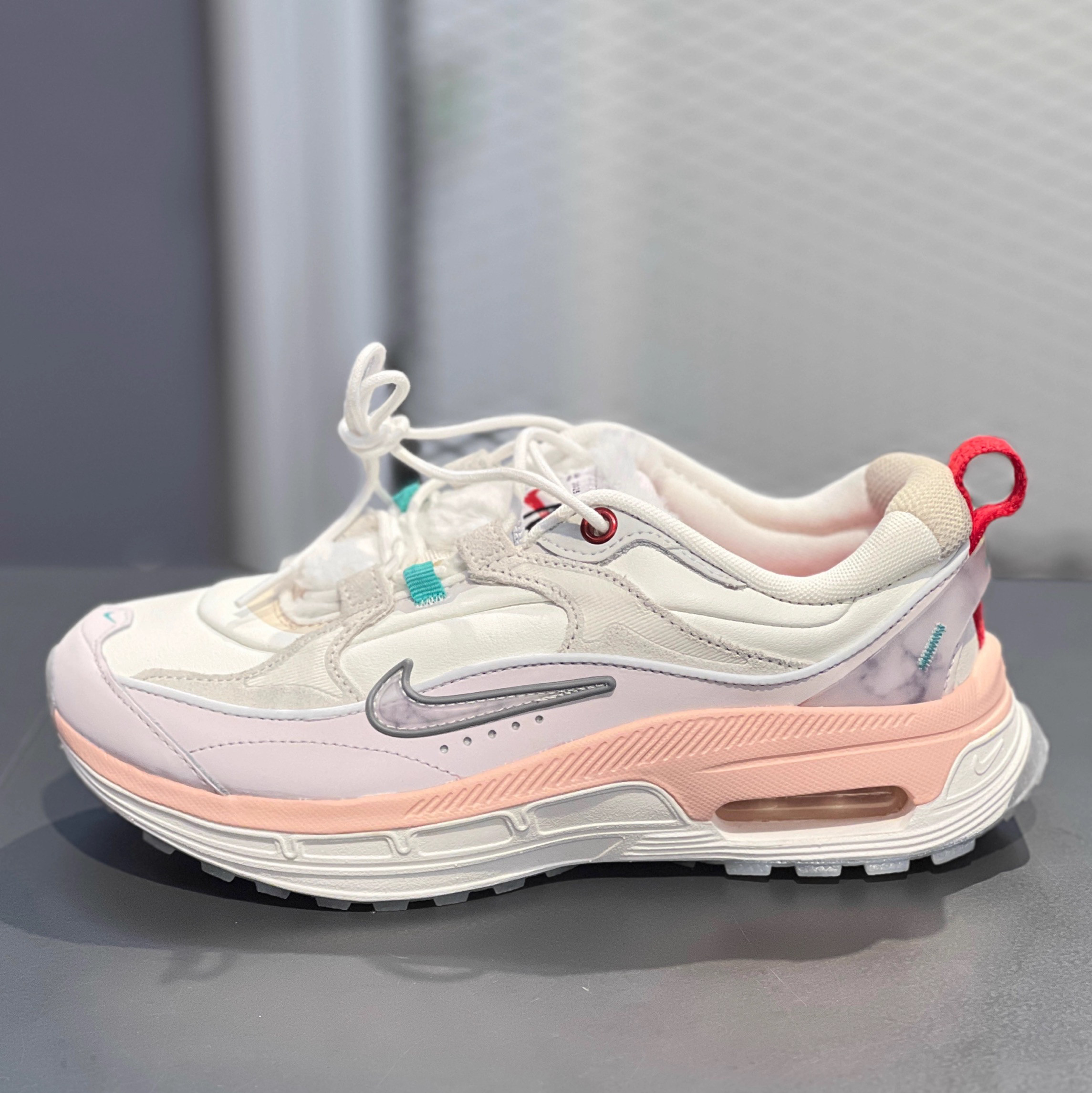 耐克nike air max bliss女子气垫运动休闲跑步鞋老爹鞋fd4340-111