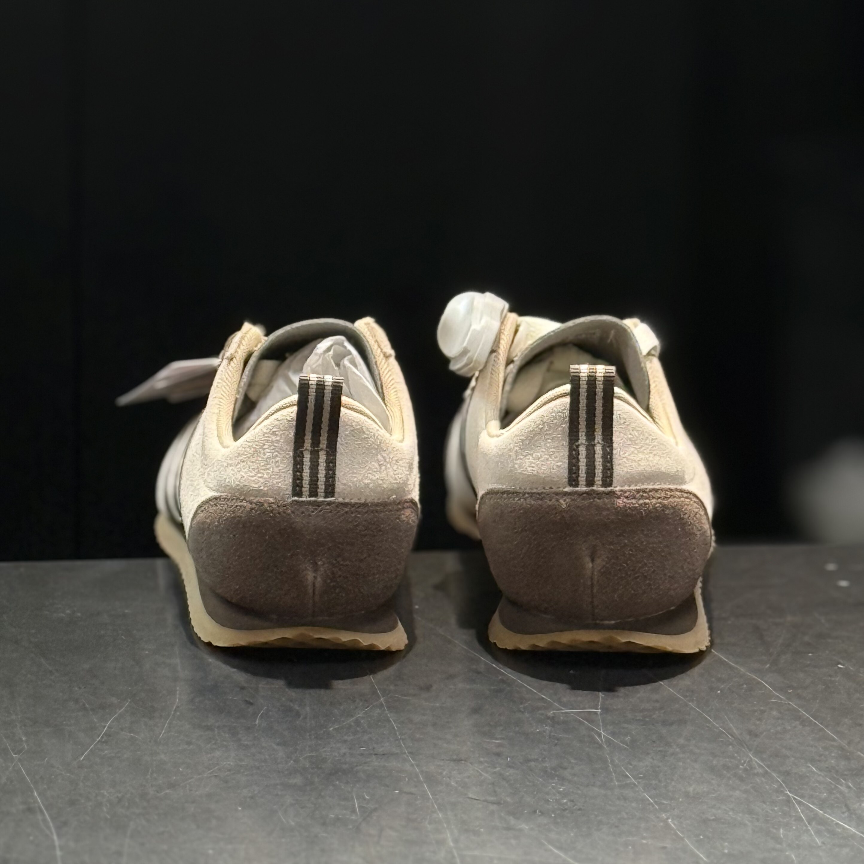 adidas/阿迪达斯男复古麂皮薄底运动鞋板鞋运动鞋JQ8539