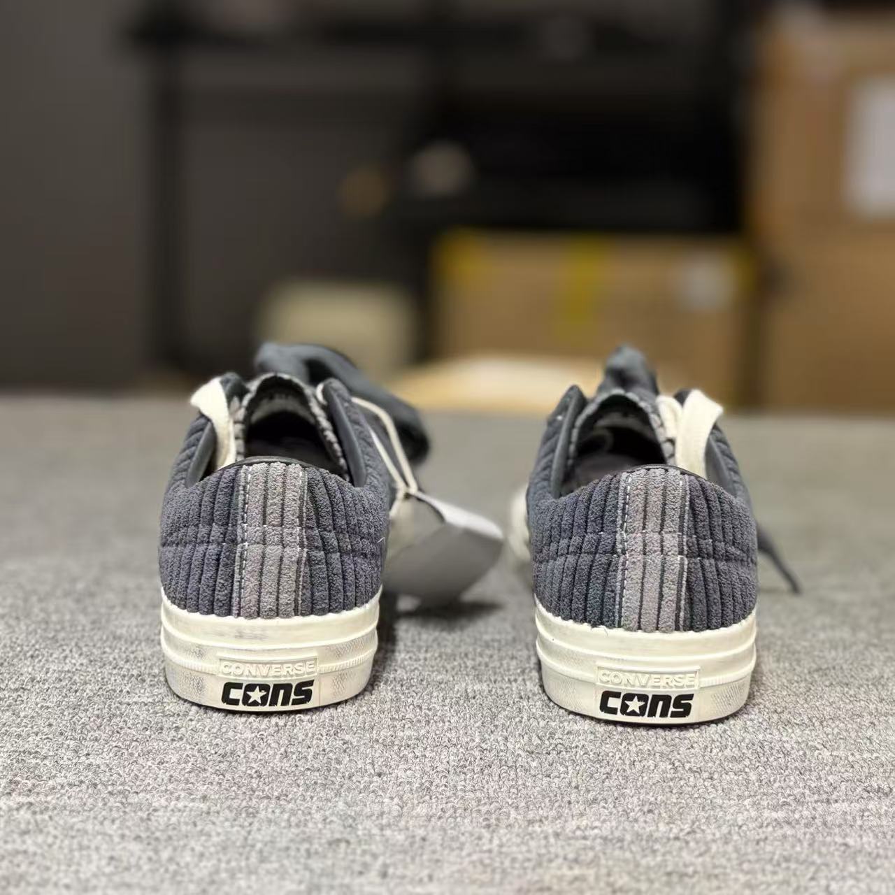 CONVERSE匡威男款One Star Pro疯狂灯芯绒2.0复古滑板鞋A04973C