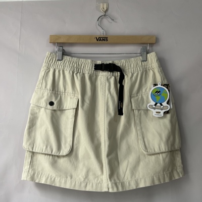 Vans 米白色多口袋个性时尚工装可调节腰带女款半身裙VN0A7TQ42N1