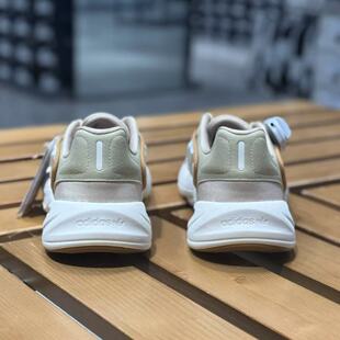 Adidas阿迪达斯三叶草男女耐磨透气防滑运动休闲老爹鞋JS3032
