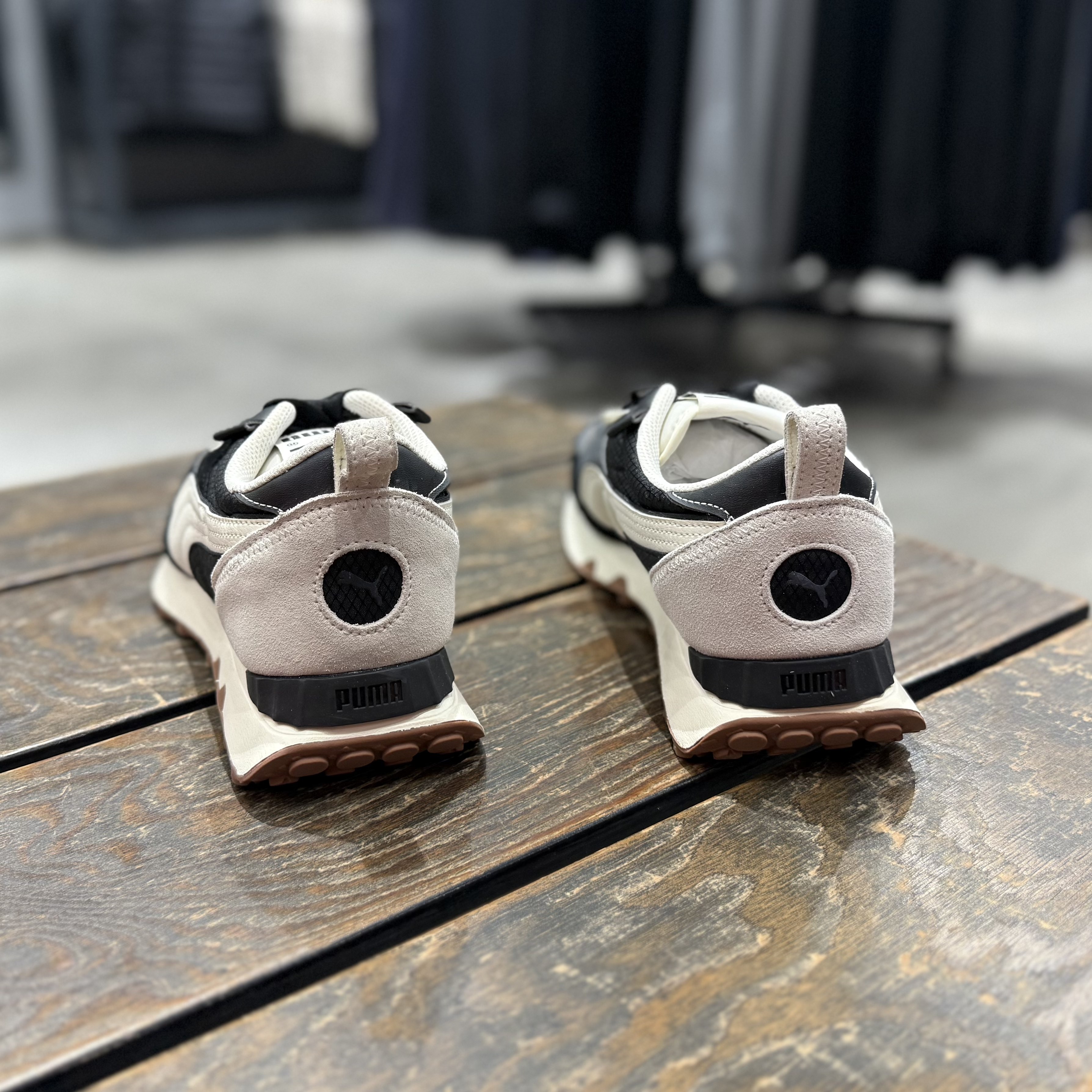 PUMA彪马RIDERFV透气慢跑鞋