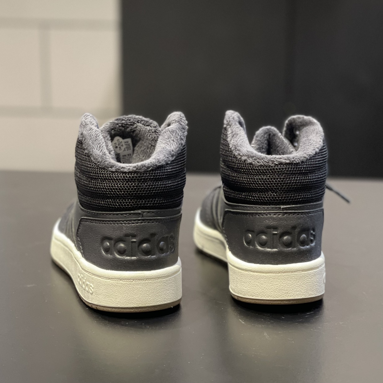 Adidas阿迪达斯NEO男鞋加绒保暖高帮运动休闲鞋耐磨板鞋 GZ7959