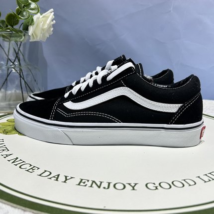 Vans Old Skool经典百搭黑白海鸥线男女同款帆布板鞋VN000D3HY28