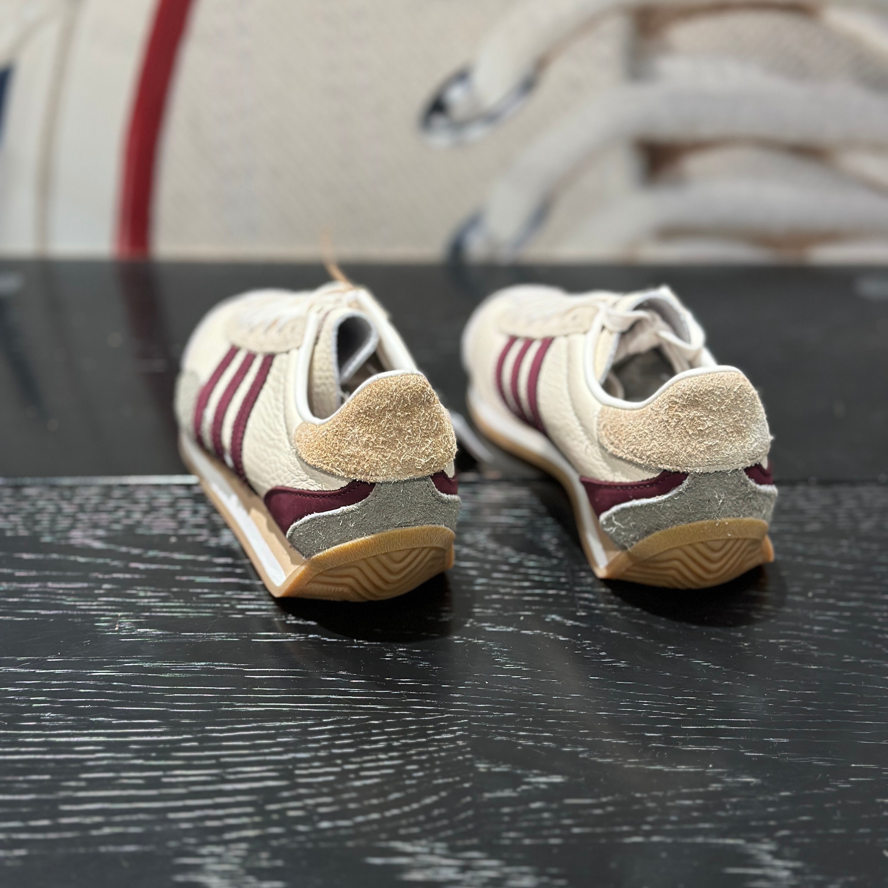 【坏蛋】adidas/阿迪达斯男女夏厚底经典阿甘运动鞋JI2871