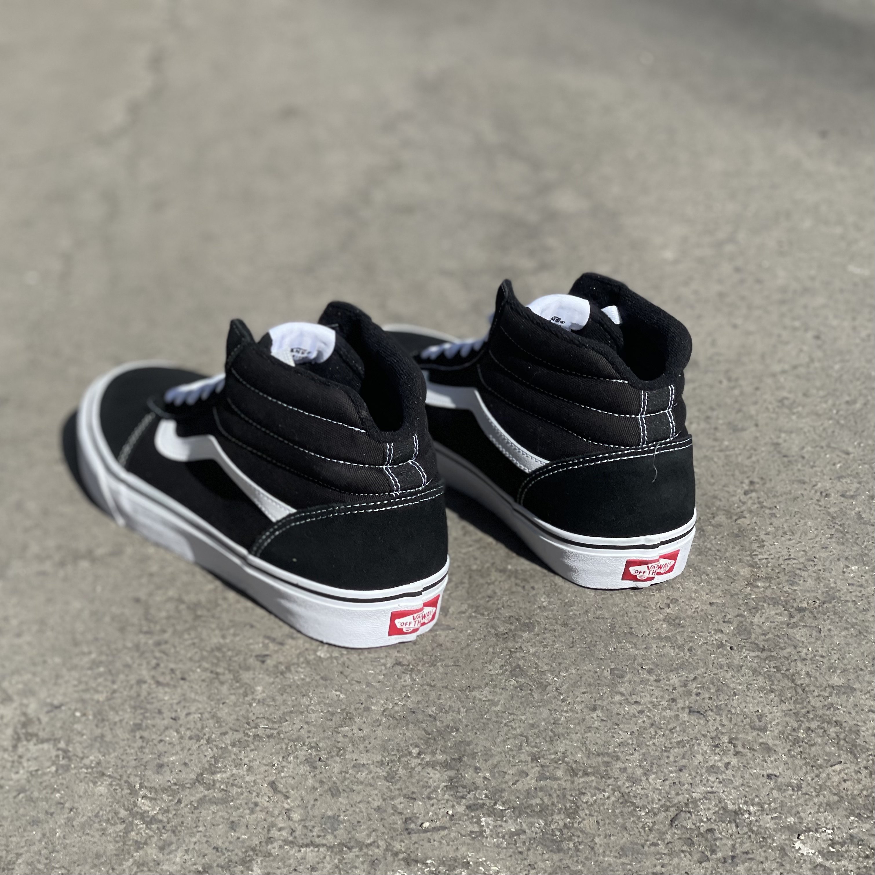 vans范斯中帮ward hi休闲运动黑色男子百搭板鞋帆布鞋vn0a36enc4r