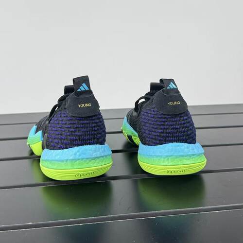Adidas/阿迪达斯正品特雷杨2代新款男童低帮透气运动篮球鞋H06486