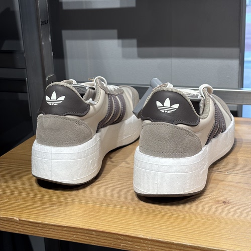 adidas阿迪达斯三叶草夏季男女鞋CITY RNR运动鞋休闲鞋JR8011 N仓