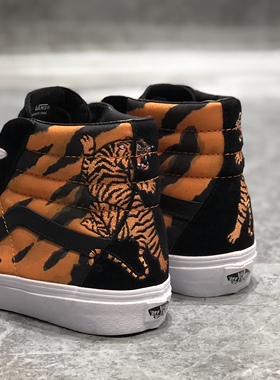 vans sk8hi虎纹刺绣高帮男女同款黑色休闲帆布板鞋VN0A2XSBORA