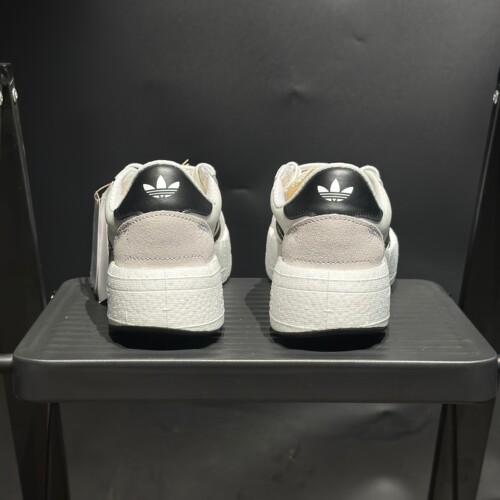 【坏蛋】adidas/阿迪达斯2026春夏新款男女百搭舒适跑步鞋JI0831