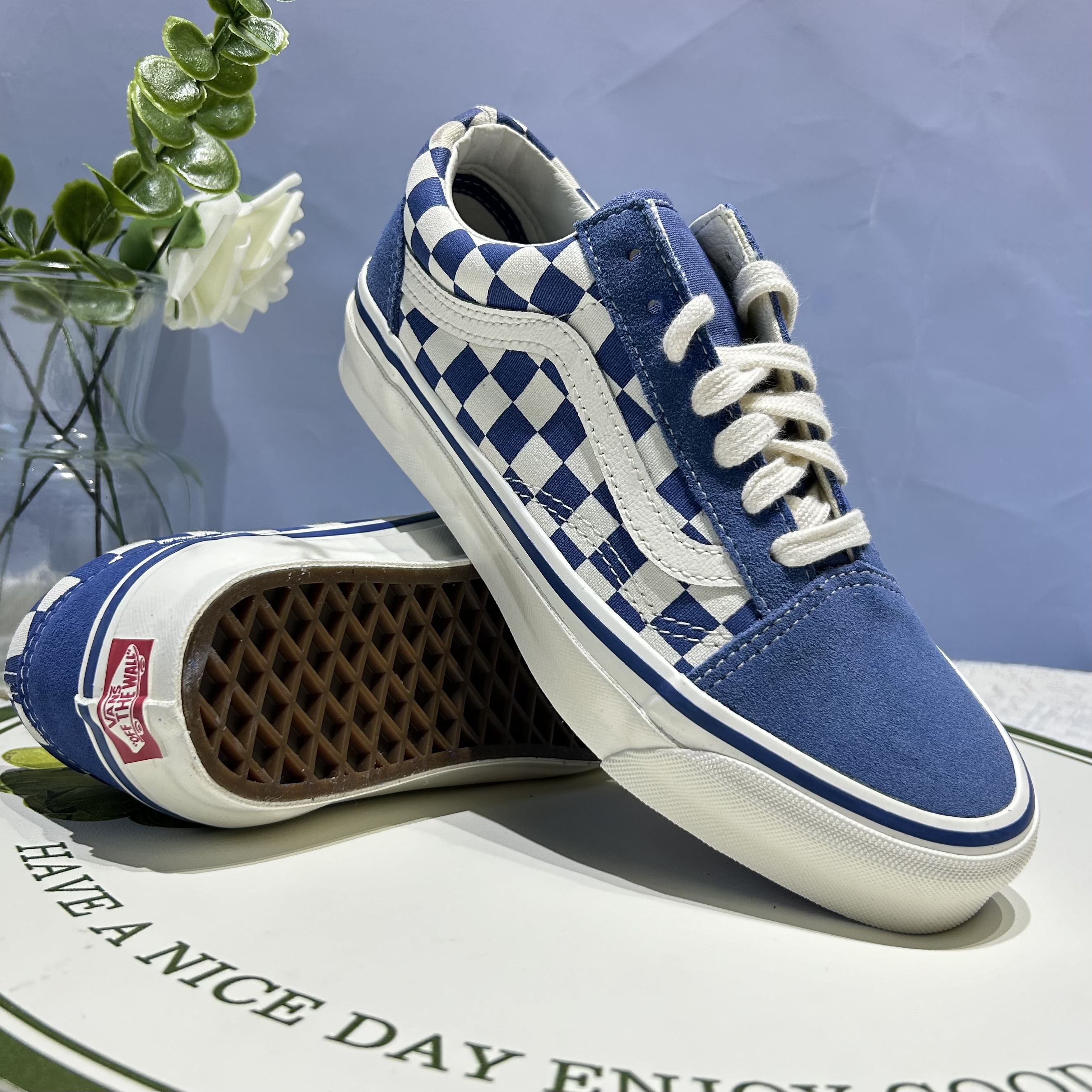 Vans Old Skool沉稳优雅百搭白蓝棋盘格男女同款板鞋VN000CT9MBL