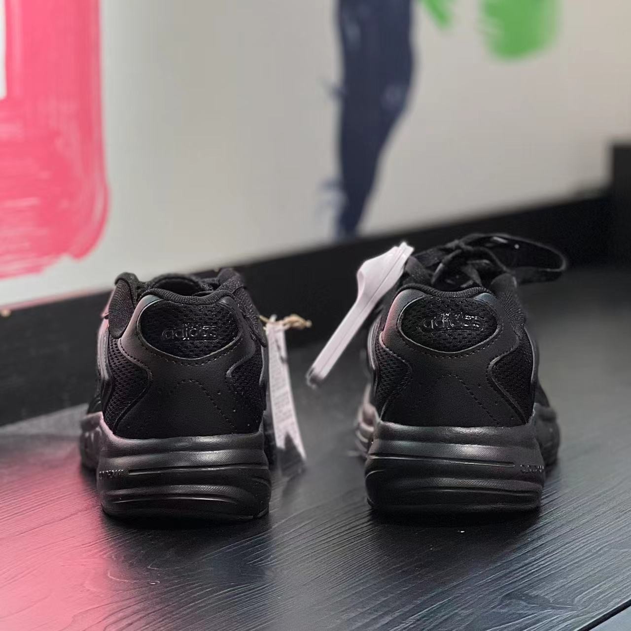 阿迪达斯/Adidas 男子轻便透气网眼面料缓震耐磨休闲运动鞋JI2844