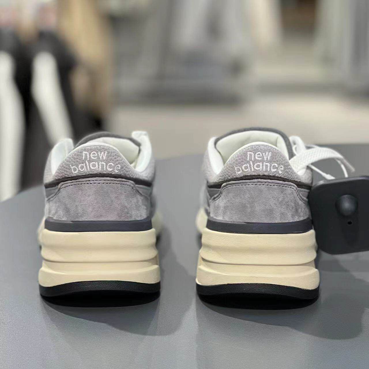 New Balance NB 新款男鞋女鞋元祖灰缓震复古休闲运动鞋 U997RHA