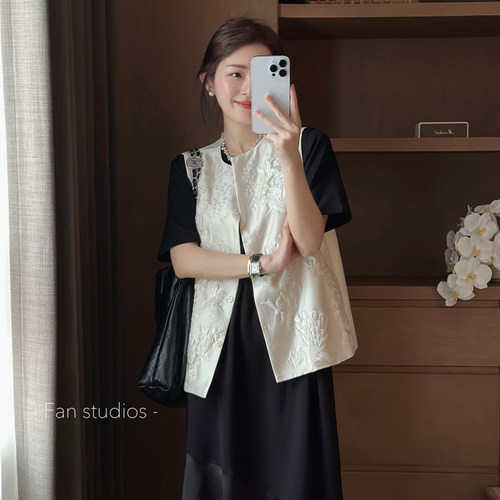 FAN 春夏新品【大家之作】桑蚕丝羊毛中式传承工艺刺绣马甲上衣