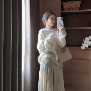 氛围感高成分羊毛马海毛圆领宽松毛衣 软糯玉朦胧 FAN 早秋新品