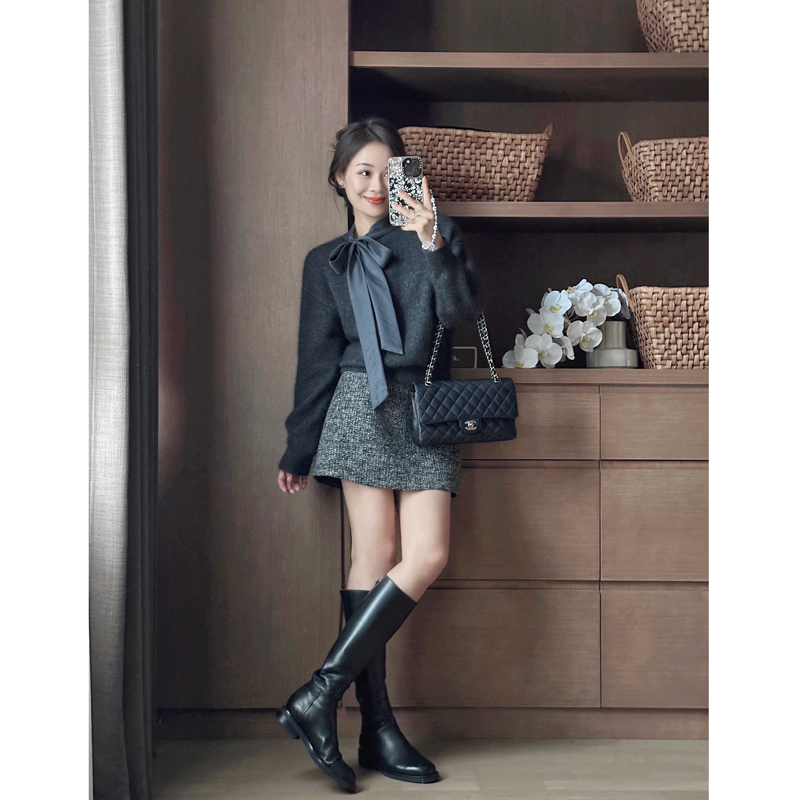 FAN 冬新品【乖巧千金】丝缎绑带蝴蝶结灯笼袖短款收腰上衣