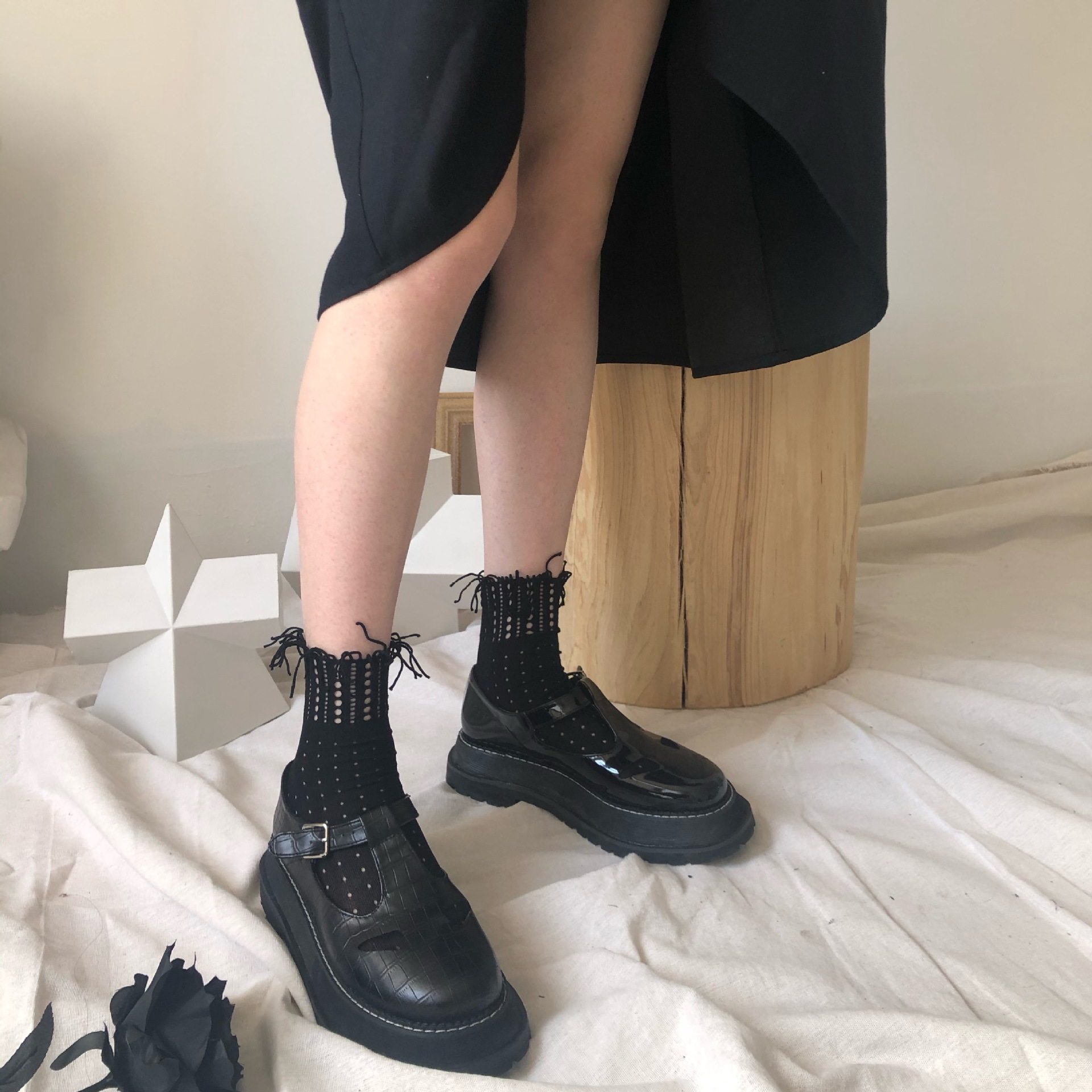 吉吉|暗黑流苏镂空袜黑色网格中筒袜女薄款夏季凉鞋搭配袜潮百搭