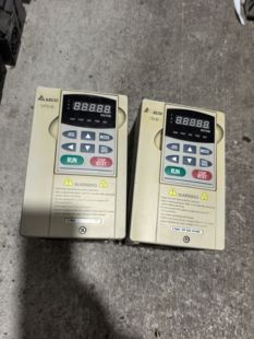 二手台达变频器VFD007B23A 三相220V 0.75KW VFD-B 功能包好