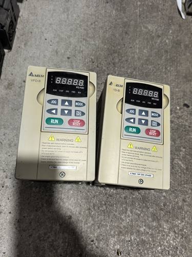 二手台达变频器VFD007B23A 三相220V 0.75KW VFD-B 功能包好