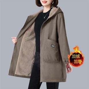 大码女装加绒加厚中长款外套女妈妈装2025冬季款宽松档次百搭风衣