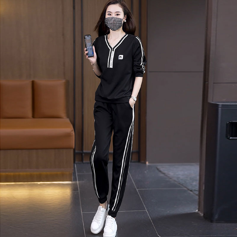 大码运动休闲套装女2025秋季新胖妹妹时尚减龄v领卫衣裤子两件套