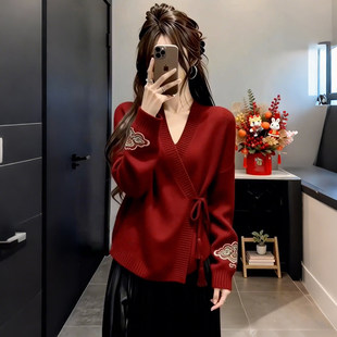 2026独特超好看毛衣女款秋冬新款爆款慵懒风V领系带显瘦针织上衣