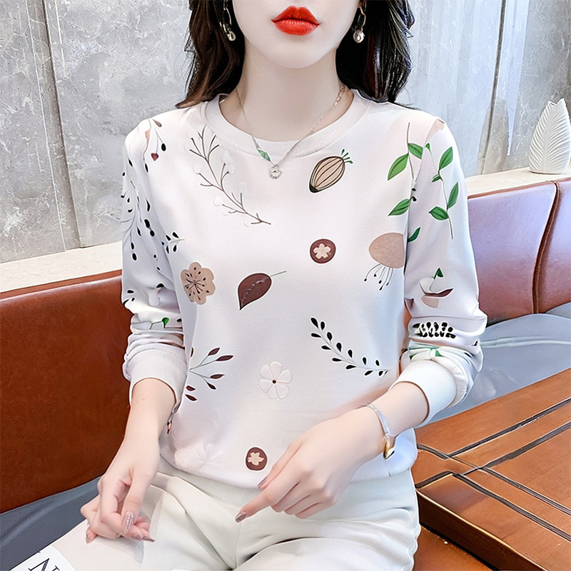 今年流行漂亮时尚外套女士卫衣